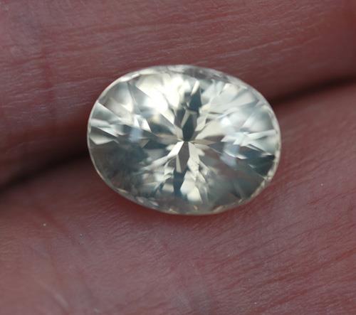 Image for Large!! Tanzania Unheated Pastel Yellow Zircon 4.29 carat  ** VIDEO **