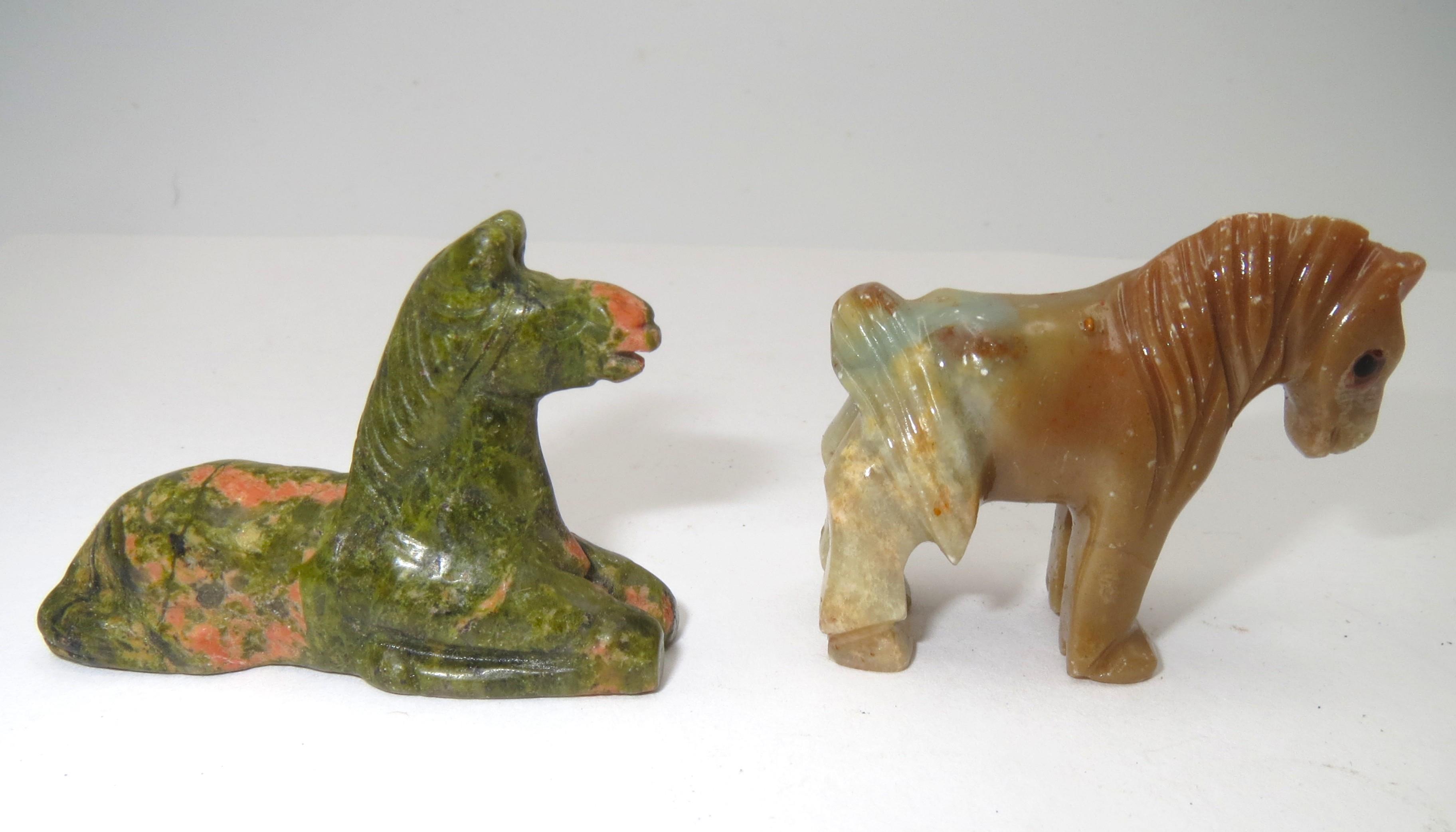 Image for Gemstone Horse Carvings- set of 2 pc.