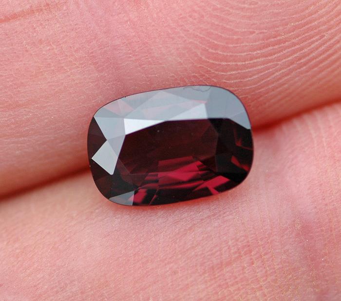 Image for Burma Natural Purple Red Spinel 2.94 carat ** VIDEO **