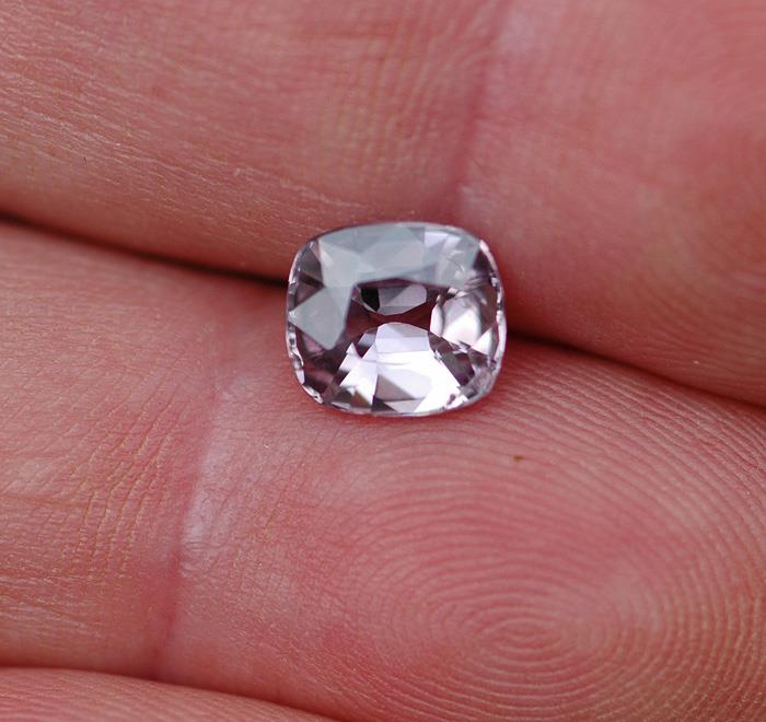Image for Burma Natural Spinel 1.87 carat  ** VIDEO **