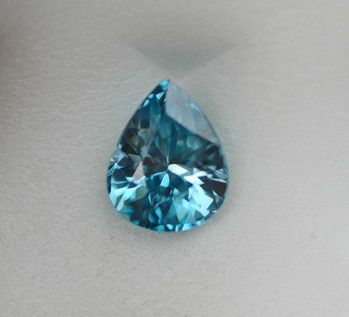Image for Natural Cambodia Vietnam Blue Zircon  3.23 carat  ** VIDEO **