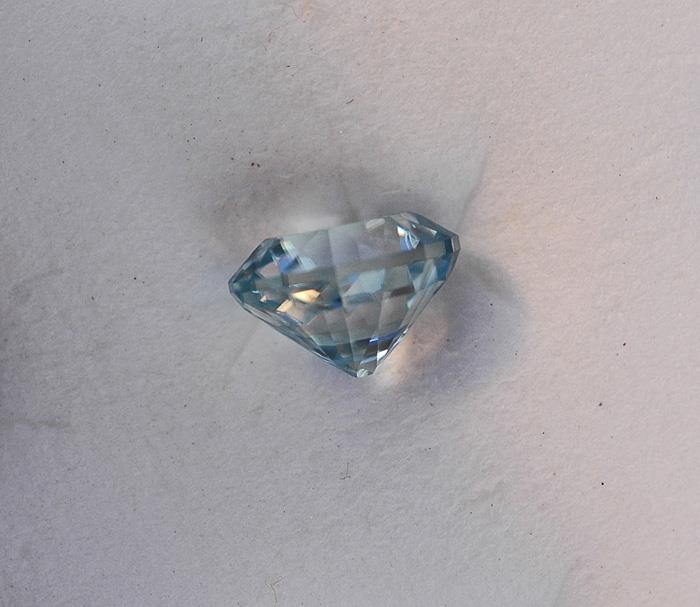 Image for Natural Vietnam Untreated Zircon 2.90 carat  ** VIDEO **