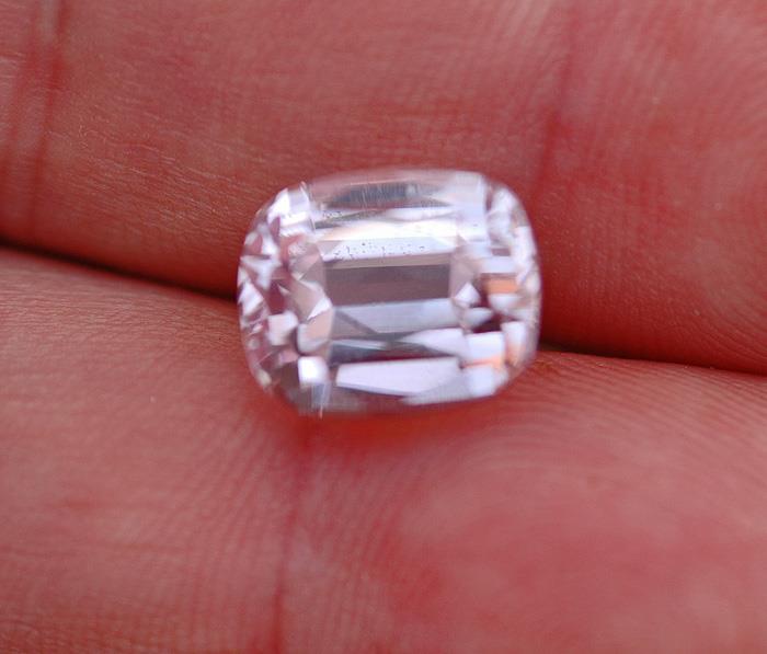 Image for Natural Pakistan Kunzite 8.09 carat ** VIDEO **